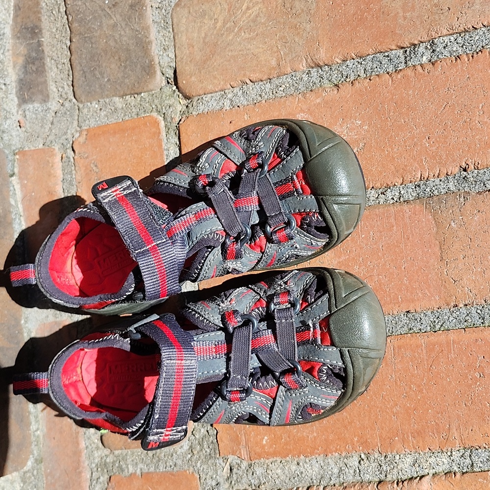 Merrell Little Boys' Hydro Hiker Sandals size 11